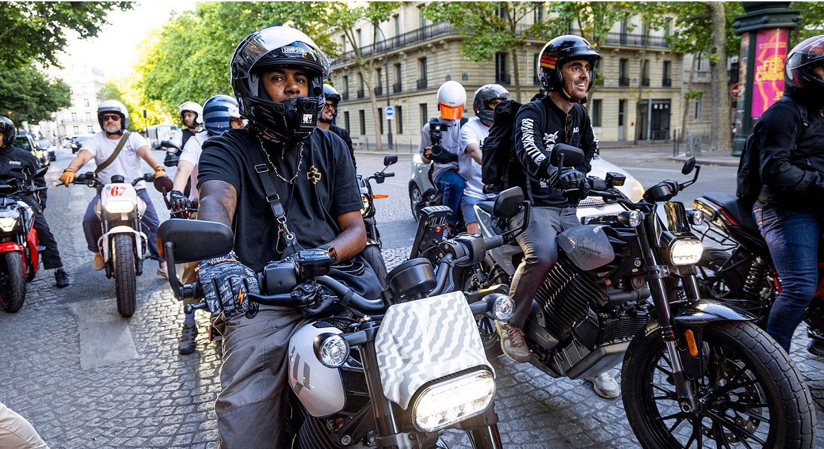 silent ride, paris, reload land, pulse, articles, bike, street, helmet, motorbike, police, road, biker, people, city, vehicle, rider, motorcyclist, seated, wheel, urban, transportation system, man