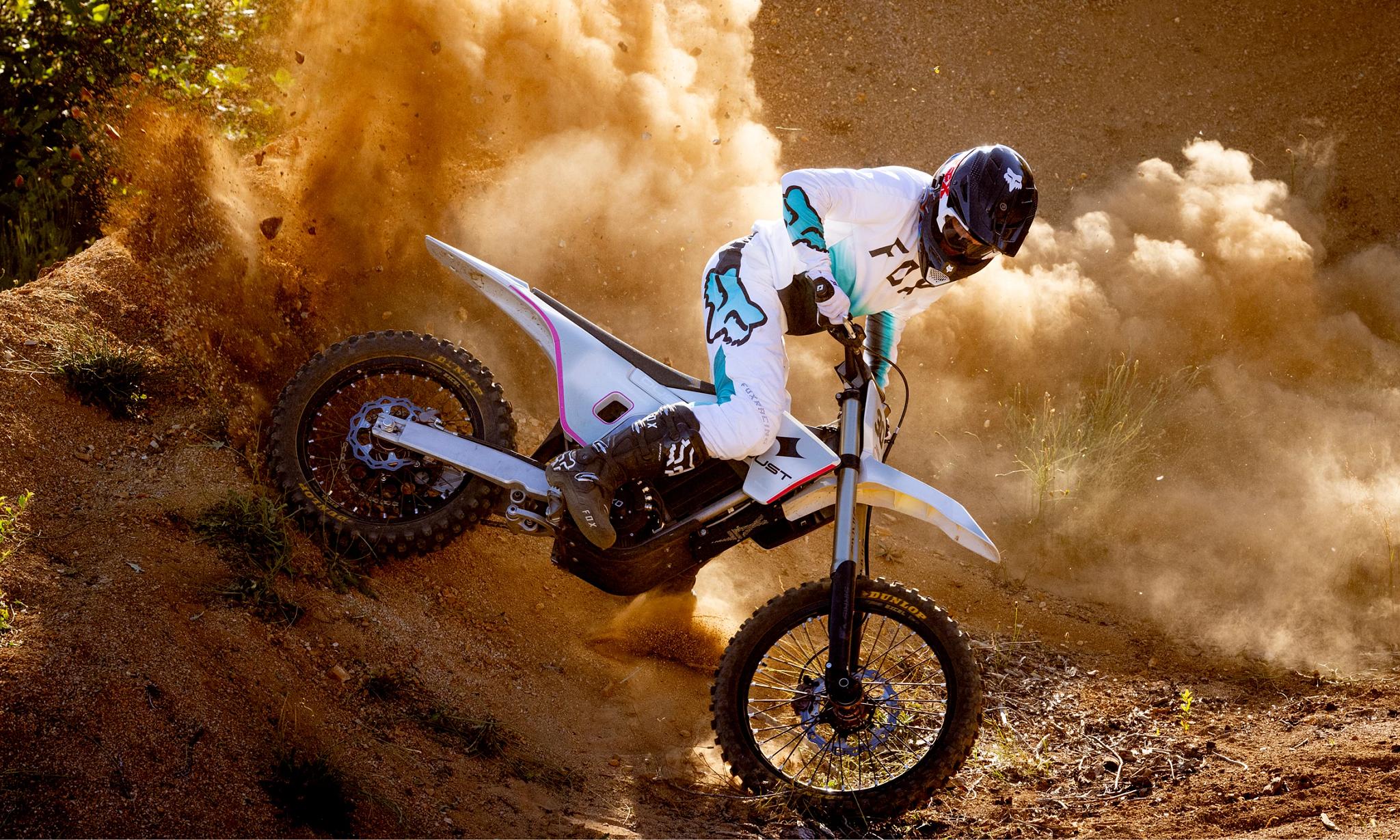 bike, hurry, motocross, biker, action, wheel, soil, dust, motorbike, vehicle, competition, race, helmet, racer, fast, trail, sport, rider, adventure, fun, mud, ride, people, road, danger, jump, transportation system