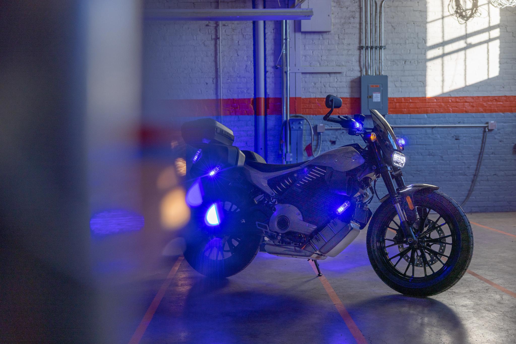 s2 del mar, s2dm, patrol, police, fleet, upfit kit, bike, street, city, light, wheel, blur, motorbike, vehicle, action, transportation system