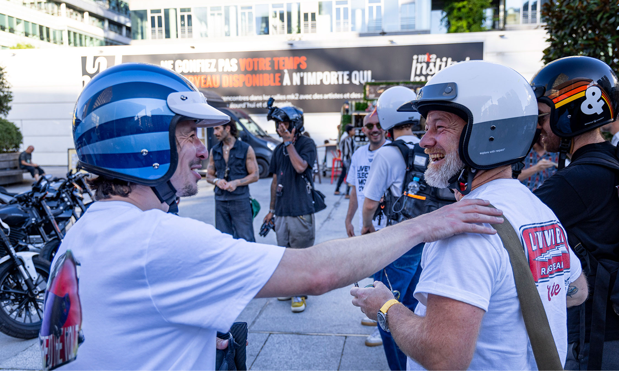 silent ride, paris, reload land, pulse, articles, people, police, street, race (competition)