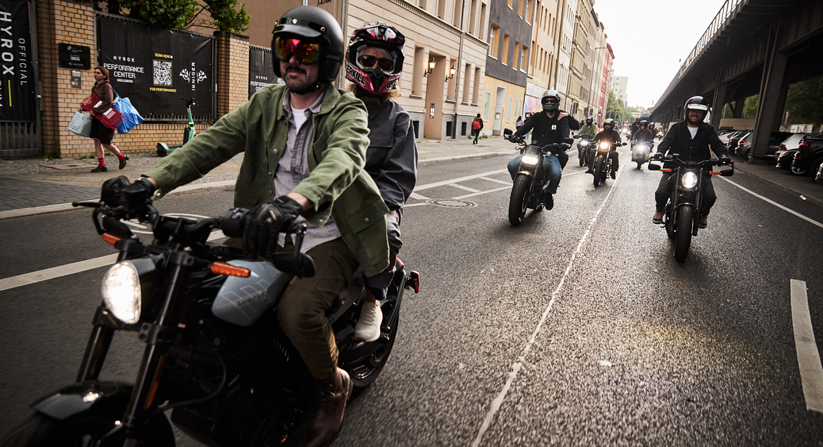 reload land, events, germany, the pulse, articles,, bike, biker, street, road, seated, motorcyclist, people, wheel, cyclist, vehicle, motorbike, police, city, helmet, crash helmet, rider