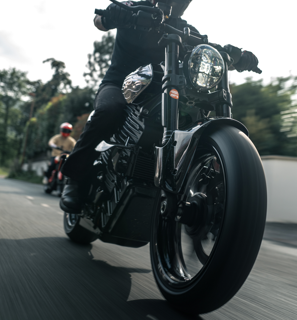 wheels and waves, events, coste, the pulse, articles,, bike, motorbike, biker, people, street, rider, vehicle, motorcyclist, transportation system, wheel, helicopter, helmet, seated, drive, race