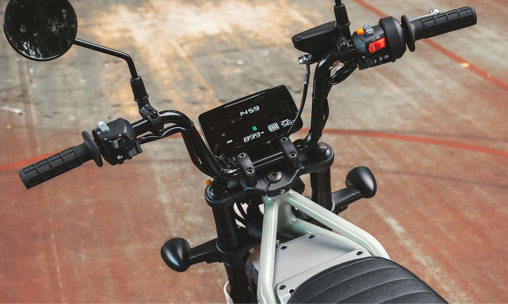 s4 honcho, honcho, honcho trail, honcho street, street, trail, bike, lens, no person, machinery, equipment, tripod, action, recreation, stroboscope, power, outdoors, leisure, electronics, retro, technology