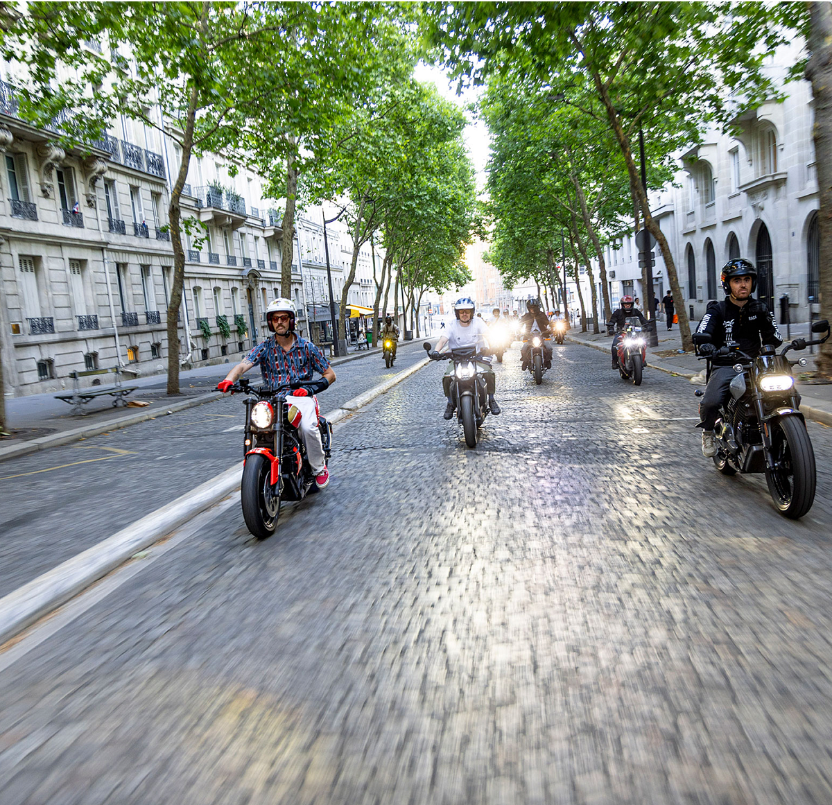 silent ride, paris, reload land, pulse, articles, bike, street, wheel, road, biker, city, cyclist, motorbike, seated, urban, motorcyclist, scooter, traffic, people, transportation system, travel, hurry, pavement