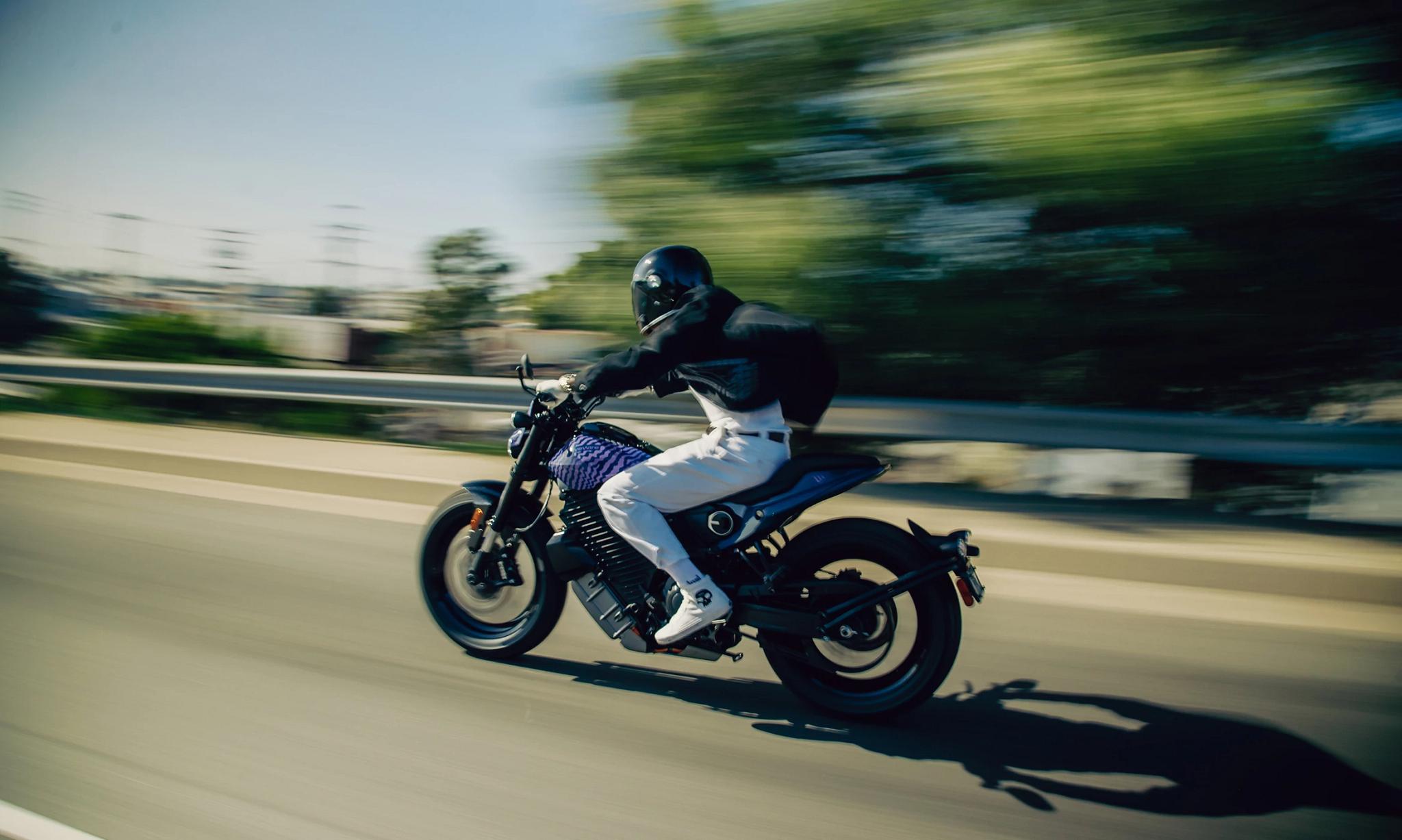 bike, hurry, fast, action, race, motion, competition, ride, vehicle, drive, sport, motorbike, championship, biker, motorcyclist, racer, rider, blur