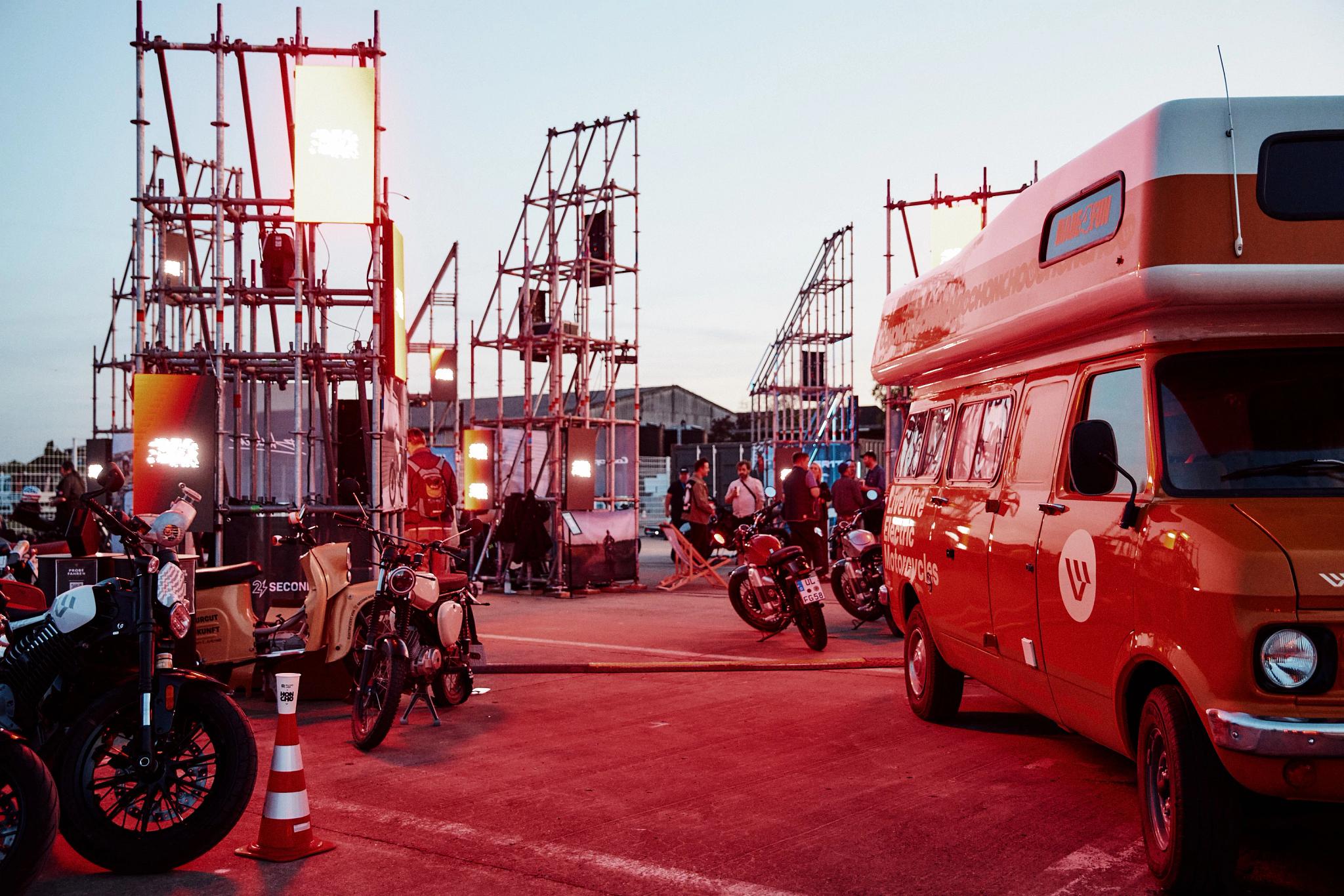 pulse, news, events, reload land 2026, berlin, honcho events, vehicle, transportation system, people, street, car, truck, wheel, motor vehicle, bus, city, travel