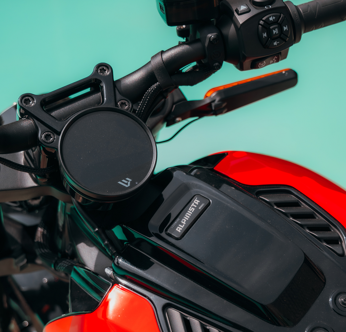 pulse, news, red hot electric summer, rhes, s2 alpinista, quasar red, pool, bike, machinery, lens, power, no person, electronics, technology, plastic, detail, car, equipment, chrome, fast, stroboscope, industry, action, gasoline